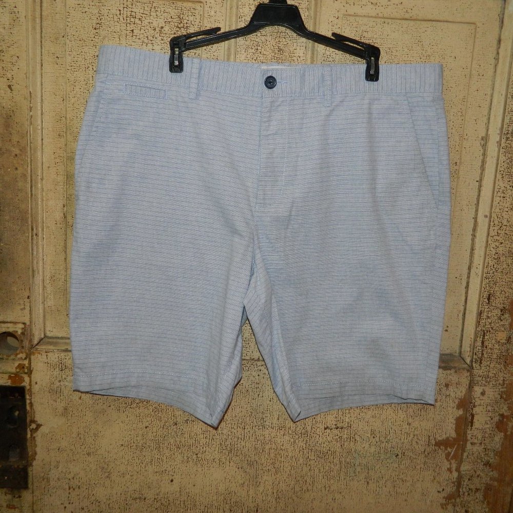 Original Penguin by Munsingwear Shorts Size  38 (H-4)